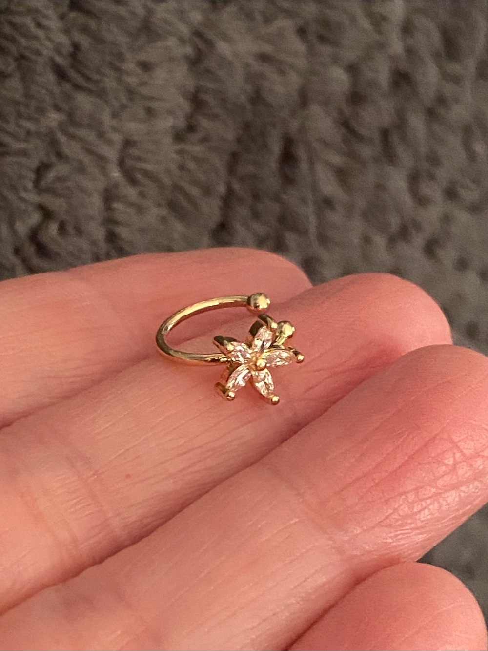 Gold Starburst Crystal Ear Cuff - Unbranded